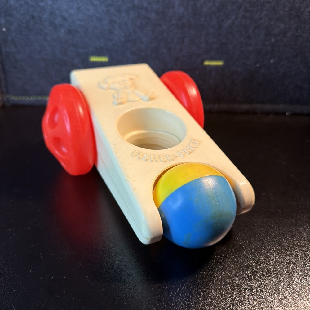 1975 Vintage Fisher Price Click n' Clatter Car #417 Baby toddler toy car